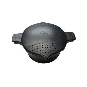 Pampered Chef Microwave Steamer Bowl w Vent Lid Plastic Cooker